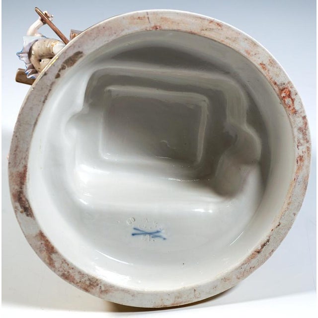 Ceramic The Wine Press with 6 Winemaker Children Group by J.C. Schönheit for Meissen, 1850s For Sale - Image 7 of 9