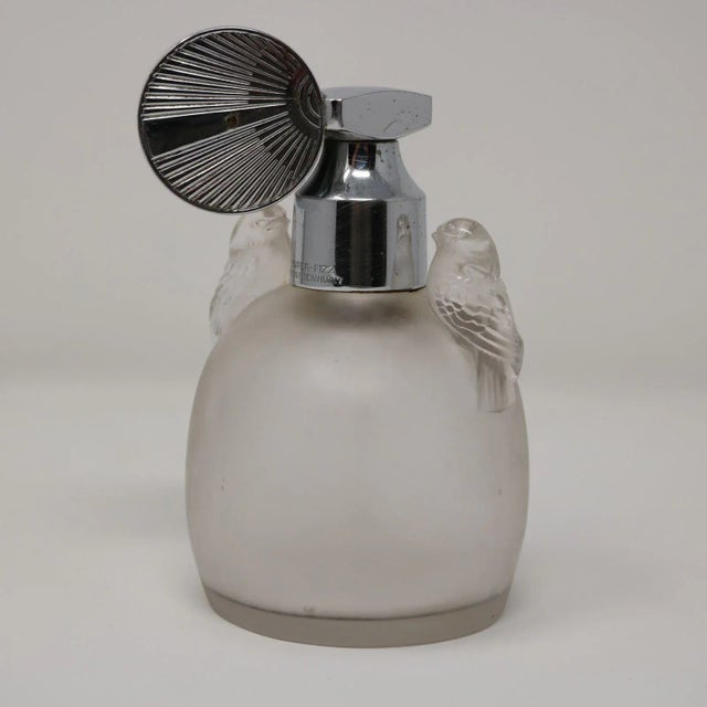 Rene Lalique Frosted Glass Perruches Perfume Bottle For Sale - Image 4 of 12