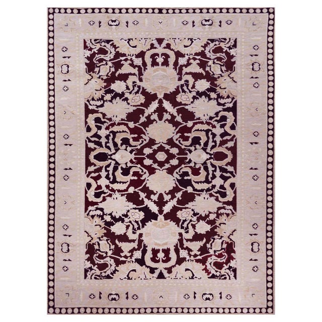 A very high quality Agra inspired rug from Kashmir featuring a beautiful coloration and a superb quality workmanship. 100%...