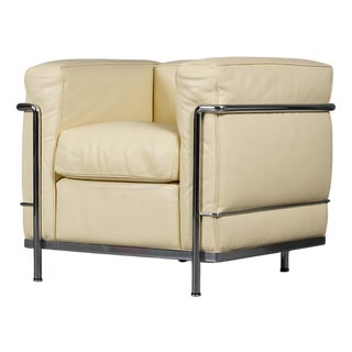 LC2 Armchair by Le Corbusier, Pierre Jeanneret, Charlotte Perriand for Cassina For Sale