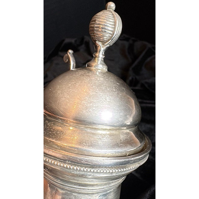 Metal Rogers Smith & Co Quadruple Plate Silver Syrup Pitcher Floral Meriden For Sale - Image 7 of 9