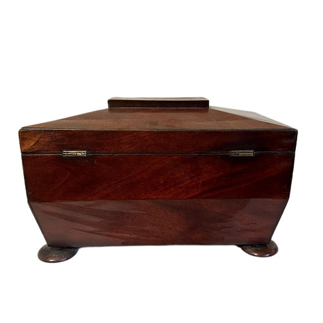 Antique Early 19th Century William IV Regency English Mahogany Tea Sarcophagus Caddy For Sale - Image 4 of 9