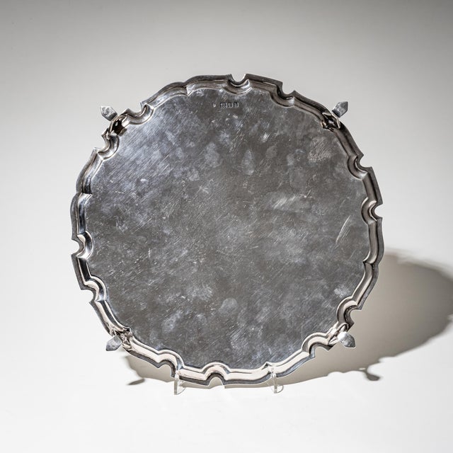 Silver Salver by Edward Barnard & Sons, 1923 For Sale - Image 6 of 8