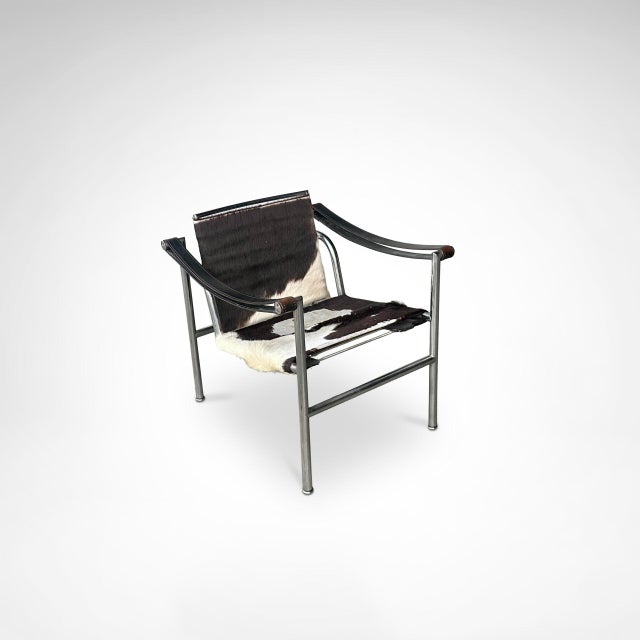 Cassina Vintage LC1 Ponyskin Armchair by Le Corbusier for Cassina, 1980s For Sale - Image 4 of 8