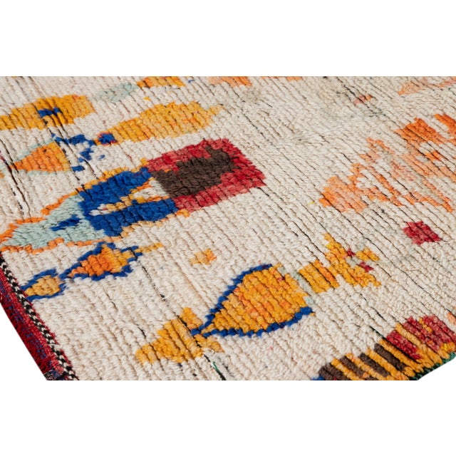 Ivory Vintage Tribal Ivory Moroccan Wool Scatter Rug For Sale - Image 8 of 10