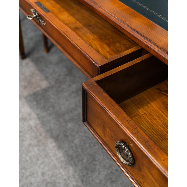 1990s Vintage Executive Desk from Roche Bobois, 1990s For Sale - Image 5 of 7