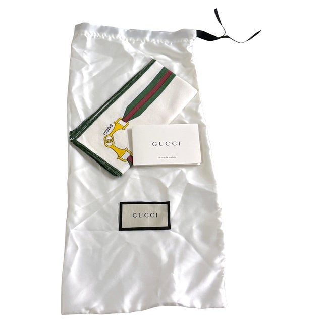 Modern 12 Vintage Aldo Gucci Equestrian Napkins with Horsebit Motif, Signed, 1980s For Sale - Image 3 of 11