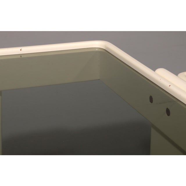 Off-White Lacquered Stacking Tables by Gianfranco Frattini for Cassina, 1970, Set of 3 For Sale - Image 12 of 15