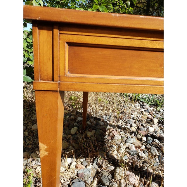 Mid Century Hekman Furniture Wood Side Table Wedge Single Drawer For Sale In Minneapolis - Image 6 of 11