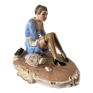 Vintage Italian Porcelain Figure of Maid