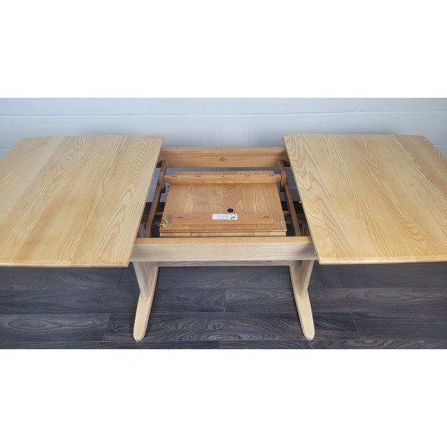 Windsor Extending Dining Table for Ercol, 2000s For Sale - Image 12 of 16