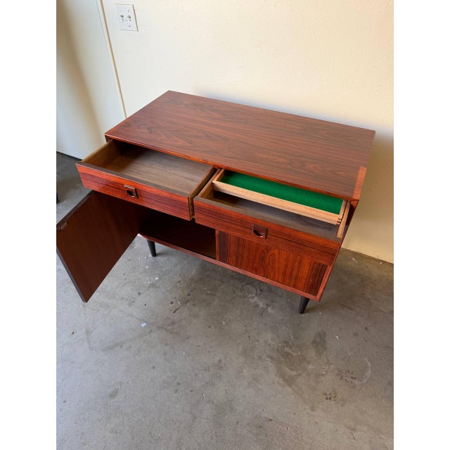 Mid-Century Modern Mid-Century Danish Rosewood Sideboard by Brouer Møbelfabrik – Vintage Scandinavian Credenza For Sale - Image 3 of 10