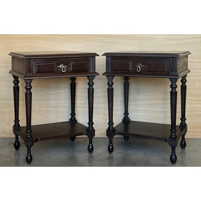 1900 - 1909 1900-1909 Pair of Spanish Nightstands With One Drawer and Low Shelve and Fluted Legs For Sale - Image 5 of 10