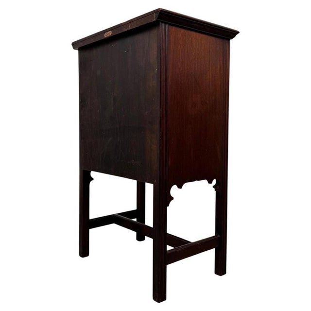 Brown Antique English Mahogany Cabinet, 1900s For Sale - Image 8 of 13