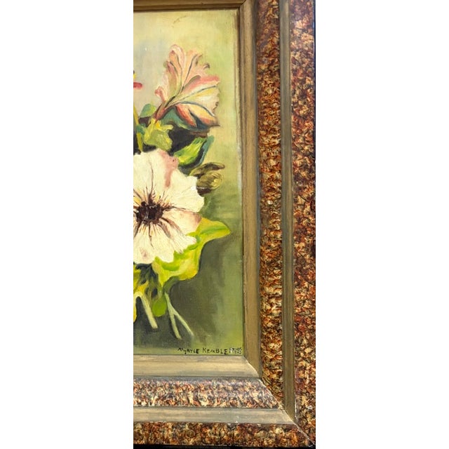 American 1940's Oil Painting - Still Life Floral, Signed, Tortoise Shell Finish Painted Frame For Sale - Image 4 of 7
