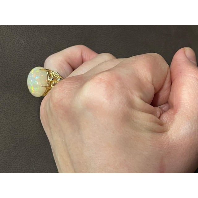 10 Carat Oval Shape Ethiopian Opal Cocktail Ring 14 Karat Yellow Gold For Sale - Image 12 of 18
