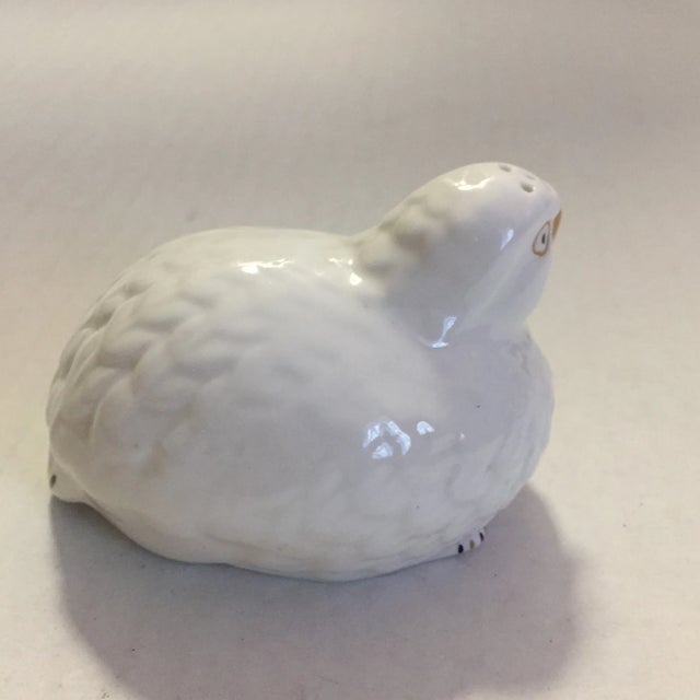 Mid-Century John Aynsley English Bone China Salt Shaker For Sale In Los Angeles - Image 6 of 11