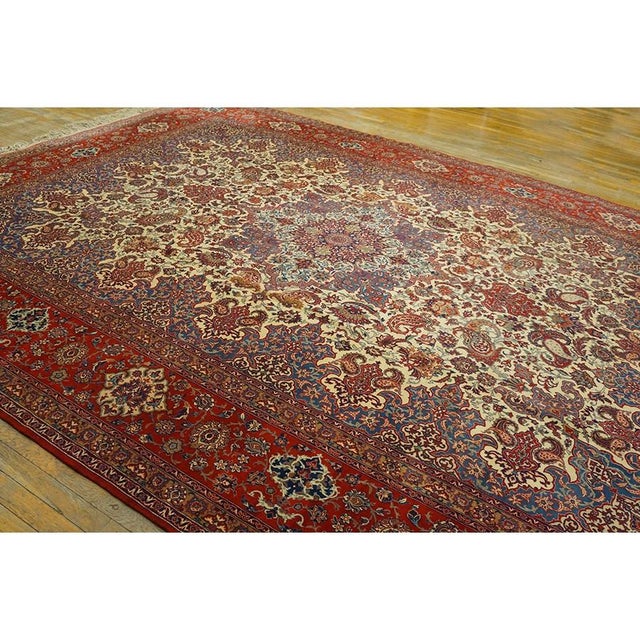 1940s Multicolor Classic Medallion Antique Esfahan Handknotted Wool Carpet Rug For Sale - Image 4 of 6