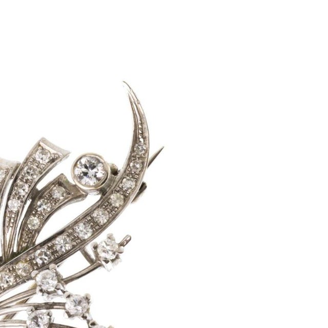 19.2k Gold and Diamond Brooch For Sale - Image 4 of 6
