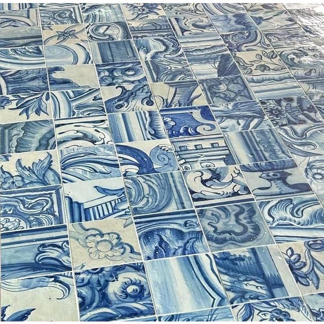Unique Table Top Beautiful 17/18th century Panel Loose Pieces Portuguese Tiles 3.00 m x 1.00 m Good conditions.