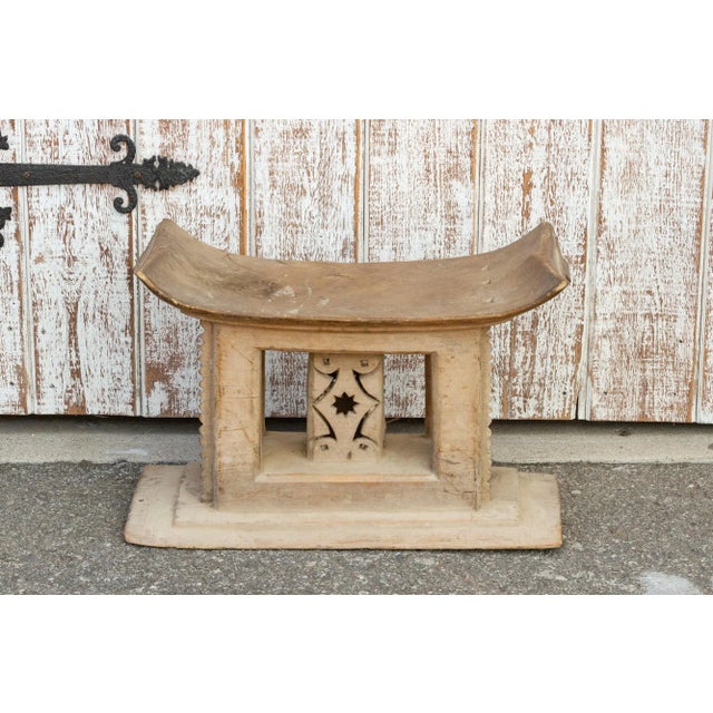 19th Century African Bubune Ashanti Ceremonial Stool For Sale - Image 5 of 9