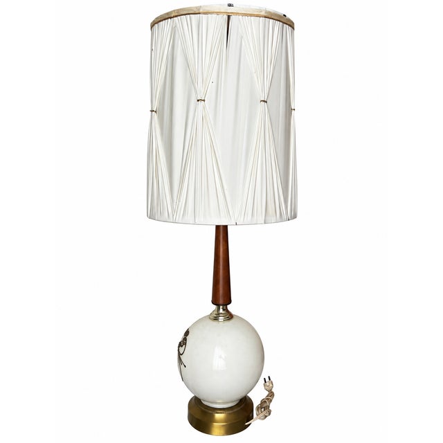 Ivory Vintage Ivory Globe Table Lamp With Raised Botanical Vines and Tall Gathered Shade For Sale - Image 8 of 12