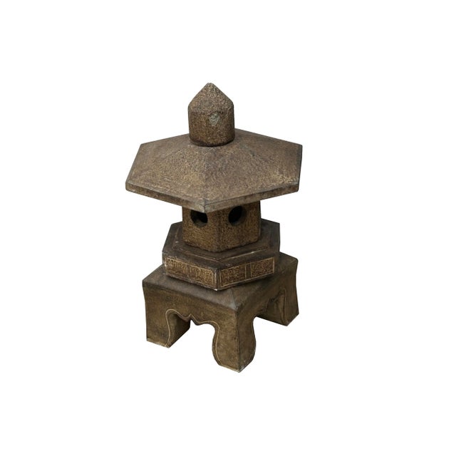 Stone Chinese Gray Brown Hexagon Top Pagoda Shape Garden Stone Lantern For Sale - Image 7 of 7