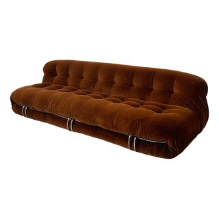 Model Soriana Three-Seater Sofa in Brown Fabric by Afra and Tobia Scarpa for Cassina, 1970s For Sale