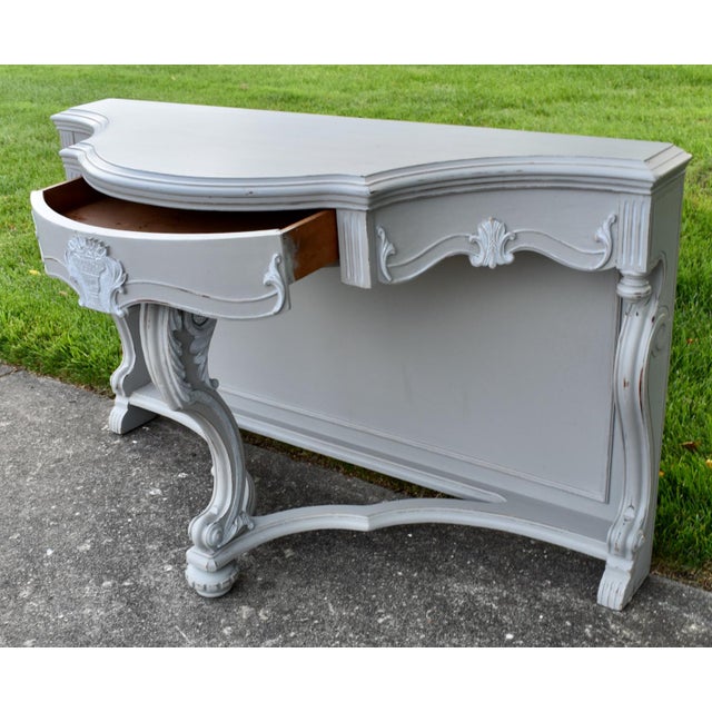 Antique Walnut Carved Hollywood Regency Style Console Table Painted Gray/Distres For Sale - Image 10 of 15