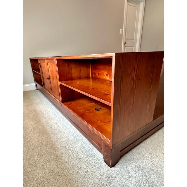 I bought this item in 2010 for my new townhouse's guest room. Rather than buying a dresser for that room the storage...
