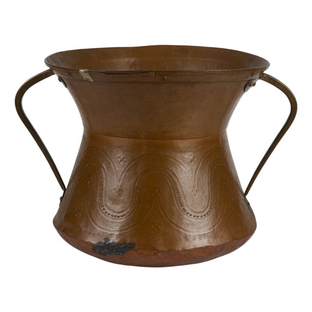 19th Century Amphora Vase in Copper with Double Handles, Hand Embossed, Italy For Sale