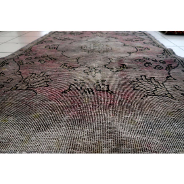 Turkish 1940s, Vintage Turkish Anatolian Fragment Rug 2'11" X 4' For Sale - Image 3 of 10