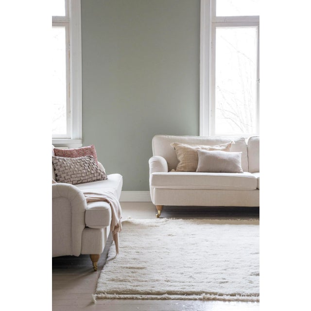 Plain Pile Low Rug by Tikau, in New conditions. Designed from 2000