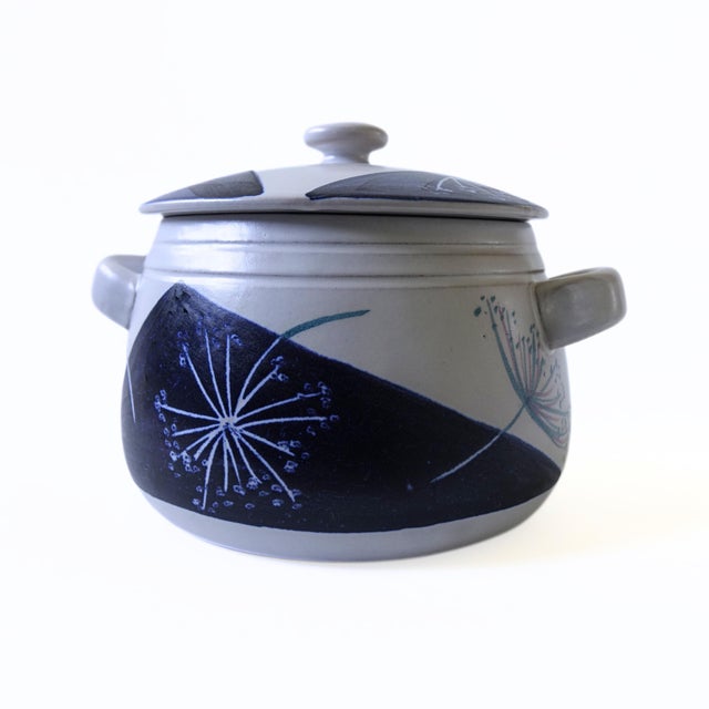 Vintage HÖGANÄS bowl with handles and lid with flower pattern from Sweden mid-century