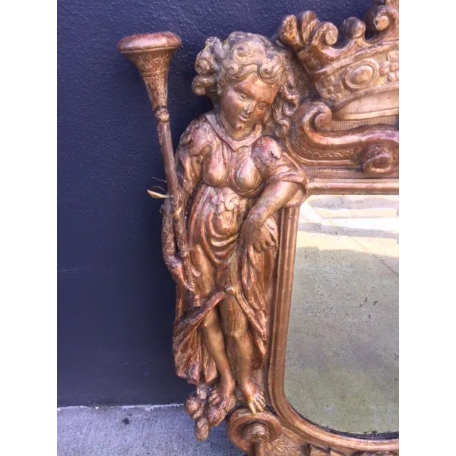 Late 17th to Early 18th Century Italian Giltwood Mirror With Maiden & Cherub Motif For Sale - Image 4 of 13