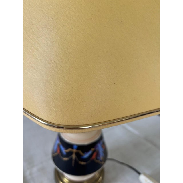 Art Deco Table Lamp in Glazed and Gilded Porcelain, 1920s For Sale - Image 3 of 10