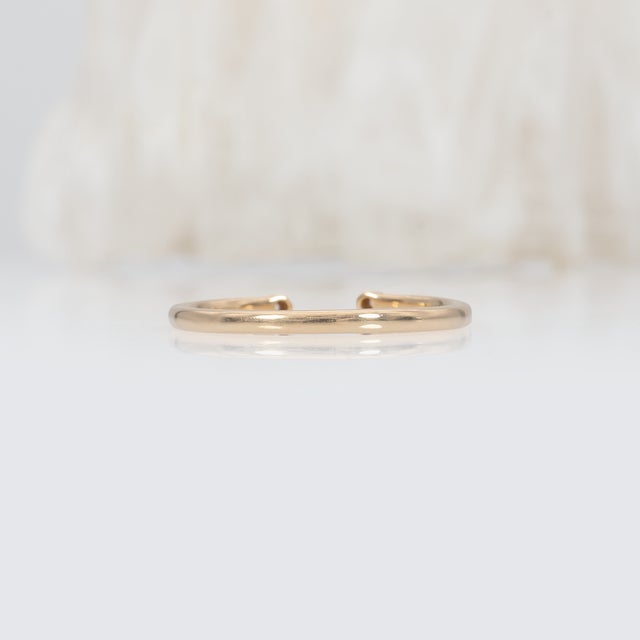 Gold Open Band Ring With Bezel Diamond Accents in Solid 14k Gold | Stackable Band, Size 6.75 For Sale - Image 8 of 9