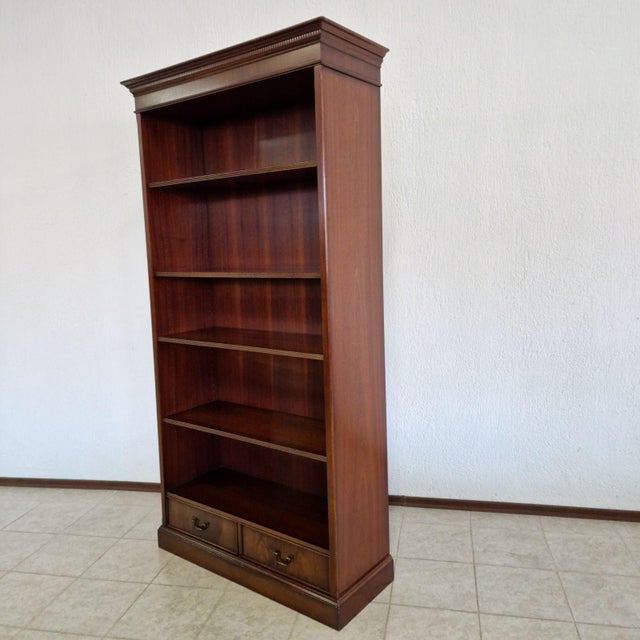 Chesterfield Bookcase in Wood, 2000s For Sale - Image 3 of 6