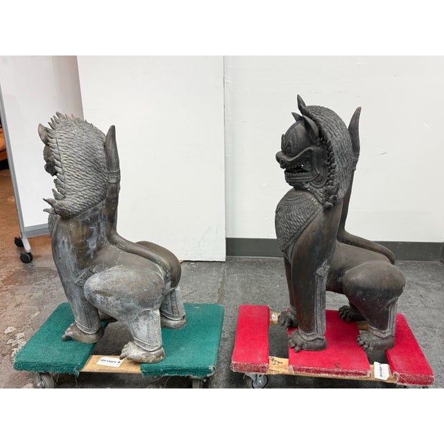 Late 20th Century Vintage Singha Guardian Lion Sculptures, Set of Two For Sale - Image 5 of 12
