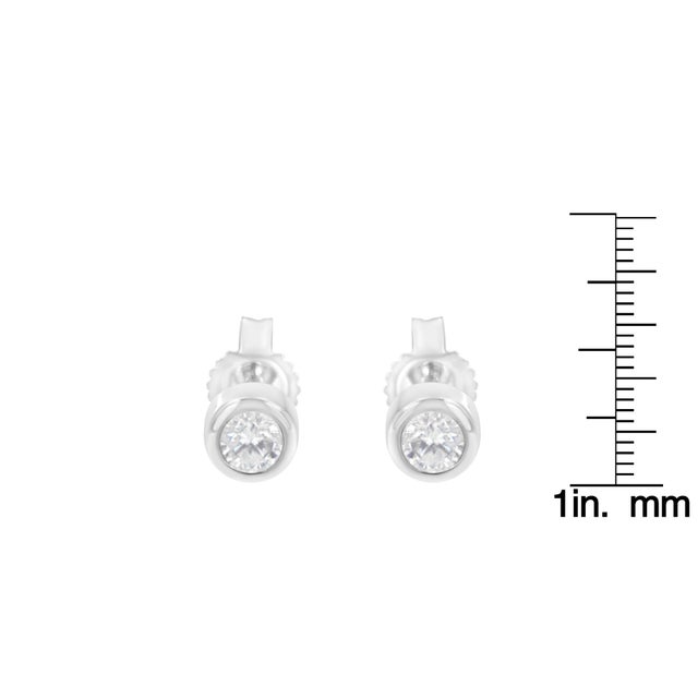 10K White Gold 1/5 Cttw Round Brilliant-Cut Near Colorless Diamond Bezel-Set Stud Earrings (H-I Color, I1-I2 Clarity) For Sale In New York - Image 6 of 6