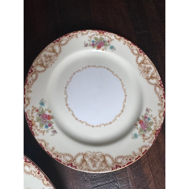 Beige Vintage Noritake “M Japan” Floral Fine China Set – 8 Dinner Plates, 8 Bowls, 3 Bread Plates - 19 pcs For Sale - Image 8 of 9