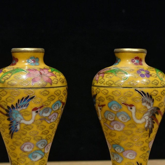 Chinese Chinese Cloisonné Vase Pair With Original Silk Box / Crane & Cloud Motif For Sale - Image 3 of 9