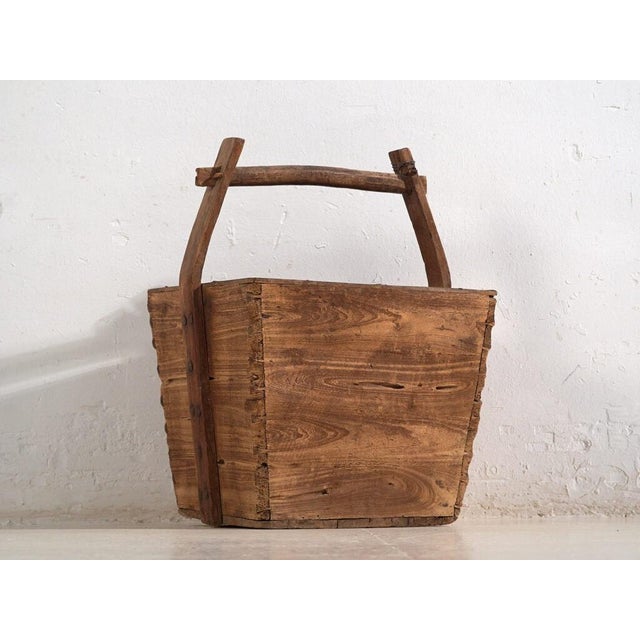 Antique solid wood basket (c.1900) dimensions: length: 42 cm depth: 42 cm height: 62 cm style: primitive materials and...