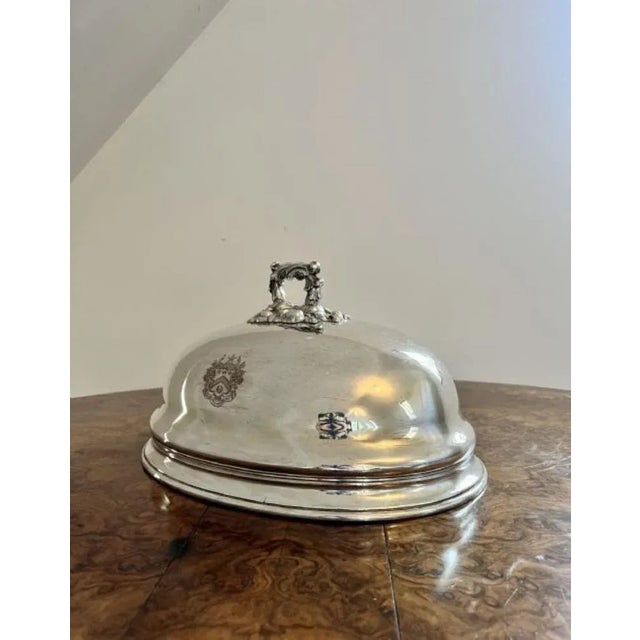 Fantastic quality antique Victorian silver plated meat cover, having a quality oval shaped meat cover with an ornate...