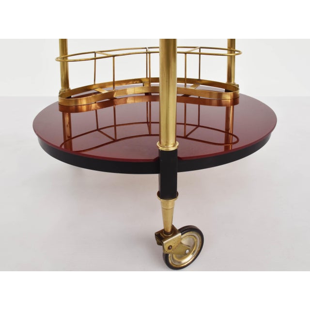 1960s Brass and Glass Serving Bar Cart attributed to Corrado Corradi Dellacqua for Azucena, Italy, 1960s For Sale - Image 5 of 7