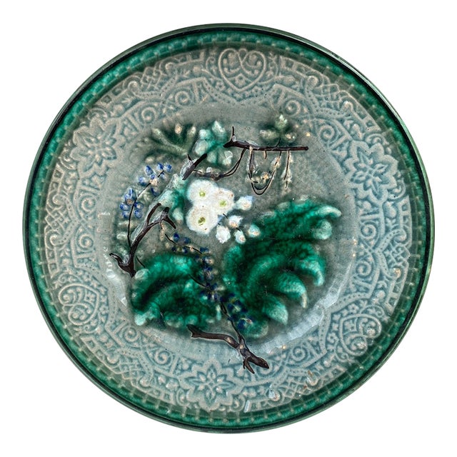 German Majolica Leaves Plate, Circa 1890 For Sale
