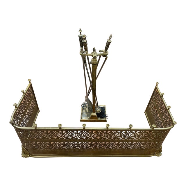 Vintage 19th Century English 5-Piece Ornate Brass Pierced Fireplace Fender and Tool Companion Set For Sale