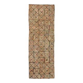 1910s Antique American Hooked Rug 2' 4'' X 6' 6'' For Sale