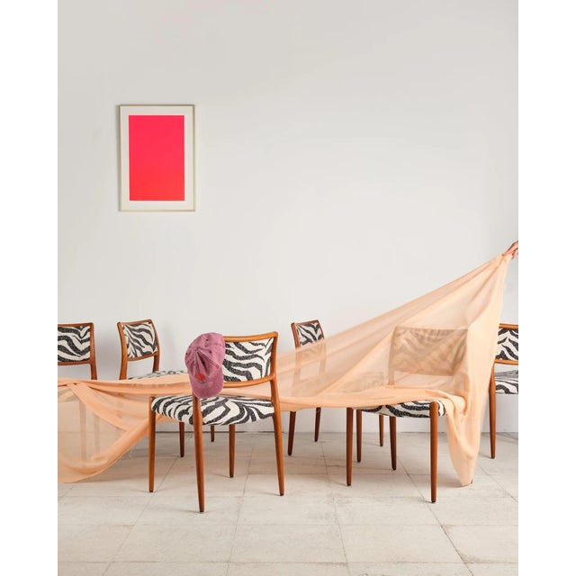Dimensions: approx. 50 × 51 × 77 × 44 cm (width × depth × height × seat height) set of six authentic dining chairs...