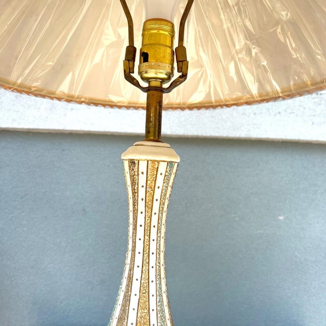 Mid-Century Modern Atomic Lamp With Pleated Shade For Sale In Charleston - Image 6 of 11